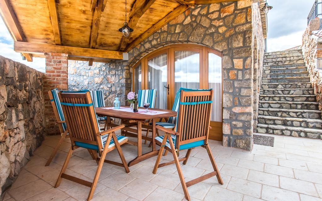 Villa Cima Vrbnik Exteriér fotografie