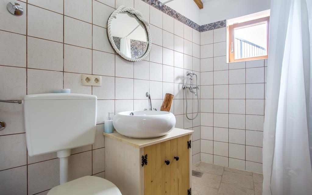 Villa Cima Vrbnik Exteriér fotografie